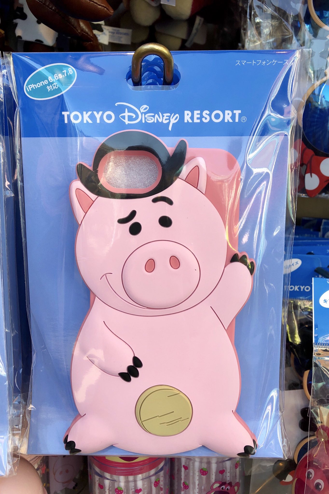 ハワイアンディズニー グッズ ディズニーリゾート ハムのスマートフォンケース 新登場 トイストーリーの大人気キャラクター ハム のスマートフォンケースが新発売 お値段 2 400円 スマートフォンケース ハム トイストーリー