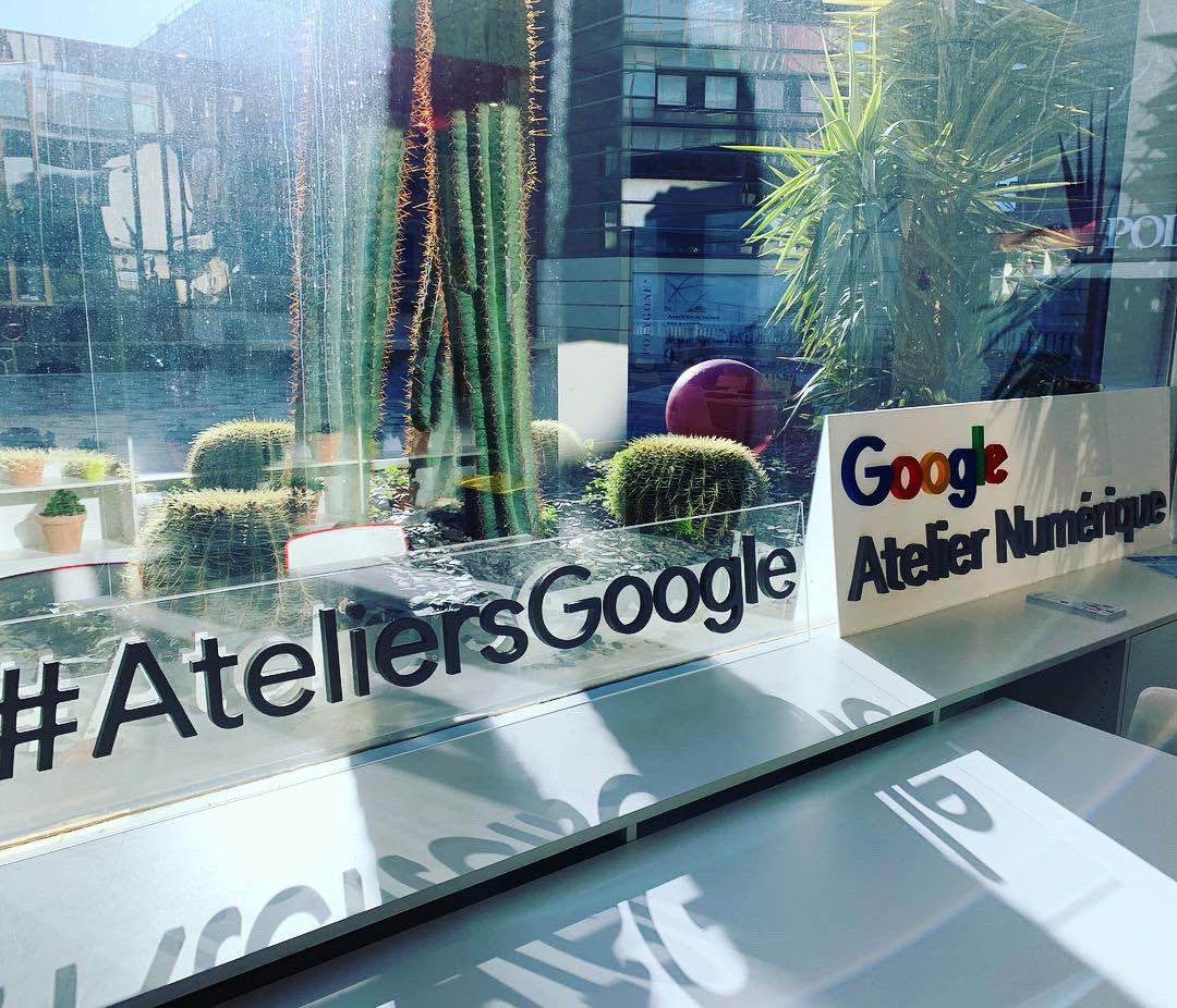 homekonect's tweet photo. Merci à @google pour la mise en place de ces ateliers très enrichissants à la portée de tous ! 📱🤓 #commentseformer #ateliernumerique #ateliersgoogle #homekonect #formationsgratuites #tech #innovations #numerique #digital #frenchtech #Montpellier #marketing  #reseauxsociaux https://t.co/NWMxfzwjs1
