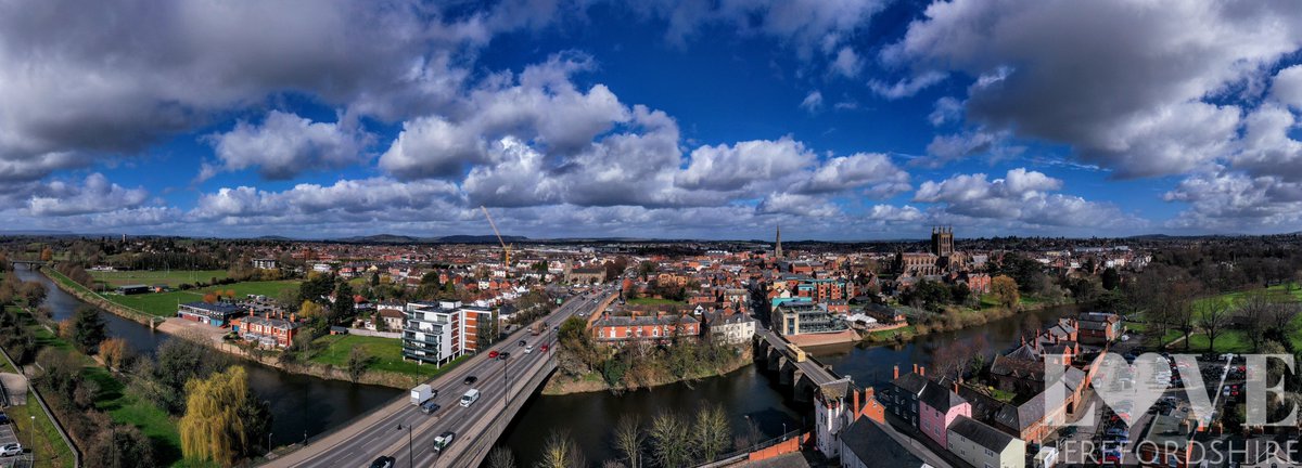 Two bridges.
www.loveherefordshire