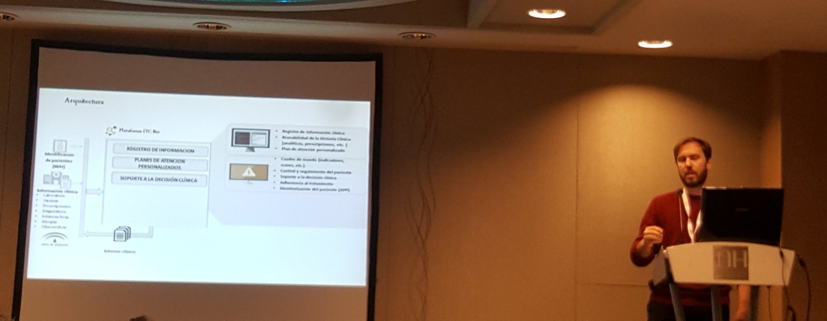 celalvrom's tweet photo. @SamuSalas del #grupodeinnovaciontecnologica del @HospitalUVRocio @ibis_sevilla nos presenta los resultados del proyecto #Cronicare en #Inforsalud https://t.co/aVucVkqagP