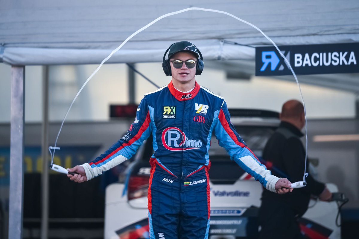 fia_rallycross's tweet photo. #BREAKING | @ESmotorsport_lt confirm 2018 #EuroRX Super1600 Champion @RBaciuskaRX will make the step up to #WorldRX in the Skoda Fabia!

Read More: https://t.co/cUkTk8XFS6 https://t.co/ErybdPfy5t