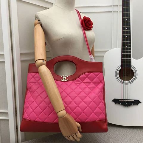 HyounJu's tweet photo. <<IWC>>
-신상보러가기- https://t.co/AzlZNYdnz9
타제품 비교불가! 시각과 촉감으로는 아예 구분할수 없는 최상급 레플리카 시계 백 전문 브랜드샵 2019년 트랜드에 맞춘 신상 https://t.co/euBdzT7HGW