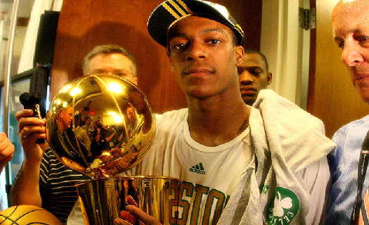 Happy 33rd Birthday to Celtics NBA champion Rajon Rondo. 