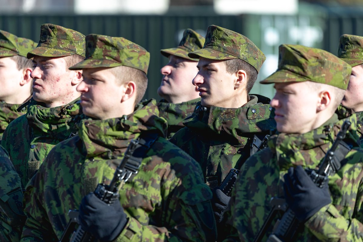 LTU_KASP's tweet photo. 113 citizen soldiers completed military basic training. #KASP @LTU_Army #Lithuania #military #Friday #OathOfEnlistment https://t.co/PKUAB3ruUB