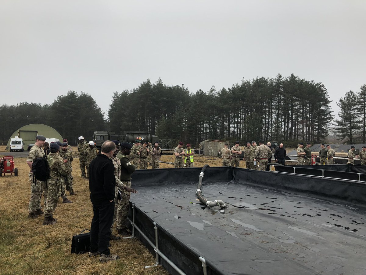 Swift_Commando's tweet photo. First outing of @fuelgeek trial PopUp bunds and demo of the Tactical Refuelling Area (L). Thanks to the @13aasp RLC soldiers for enabling this concept. @CO_LSTW @ComdtDsl @TheRLCThinkers https://t.co/b7UIHAblC4