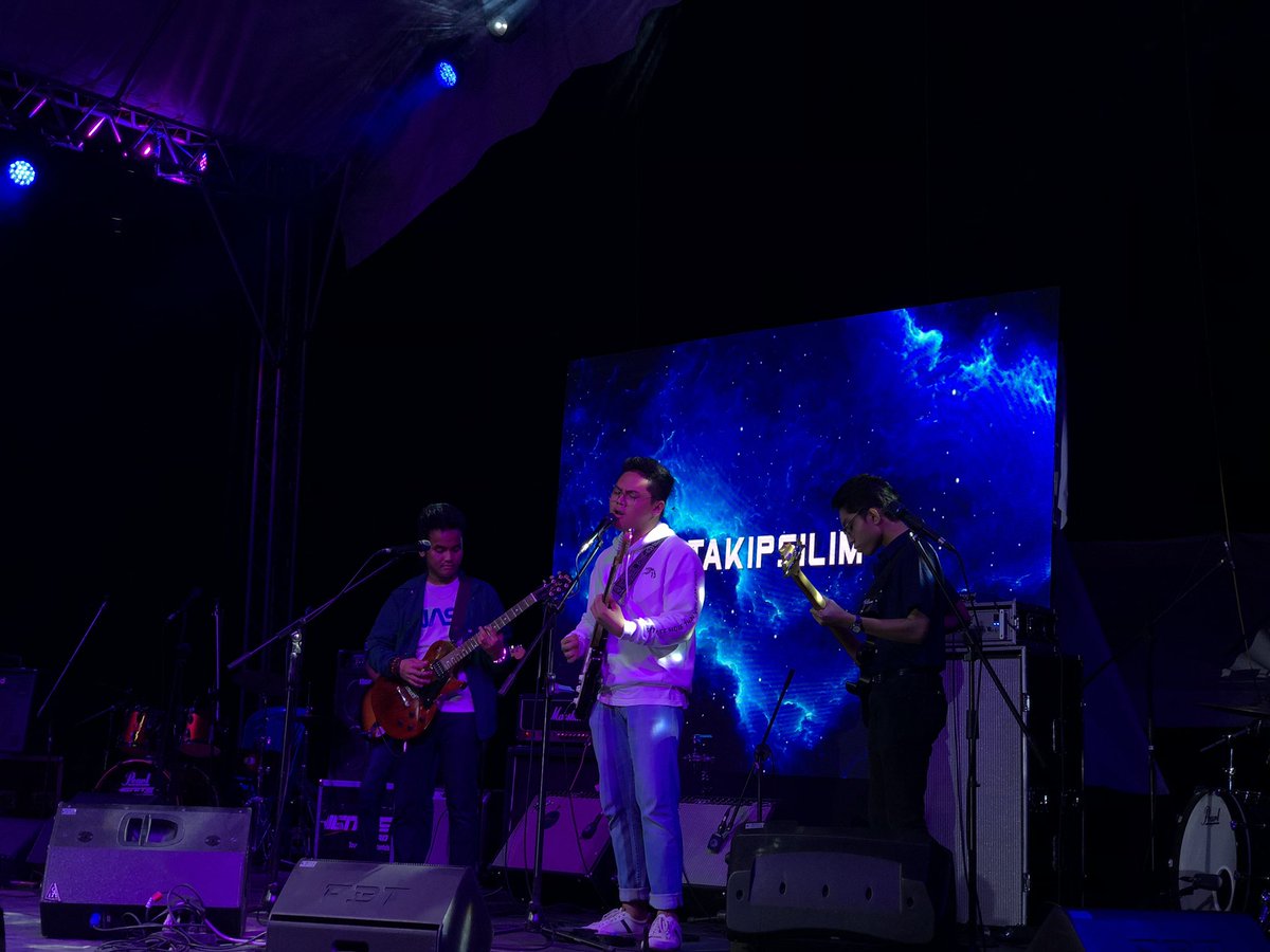 SpaceJamKFD's tweet photo. TAKIPSILIM IN IT TO WIN IT at #SpaceJam2019, #TheFinalFrontier 🚀 https://t.co/BNJJuxF8W2