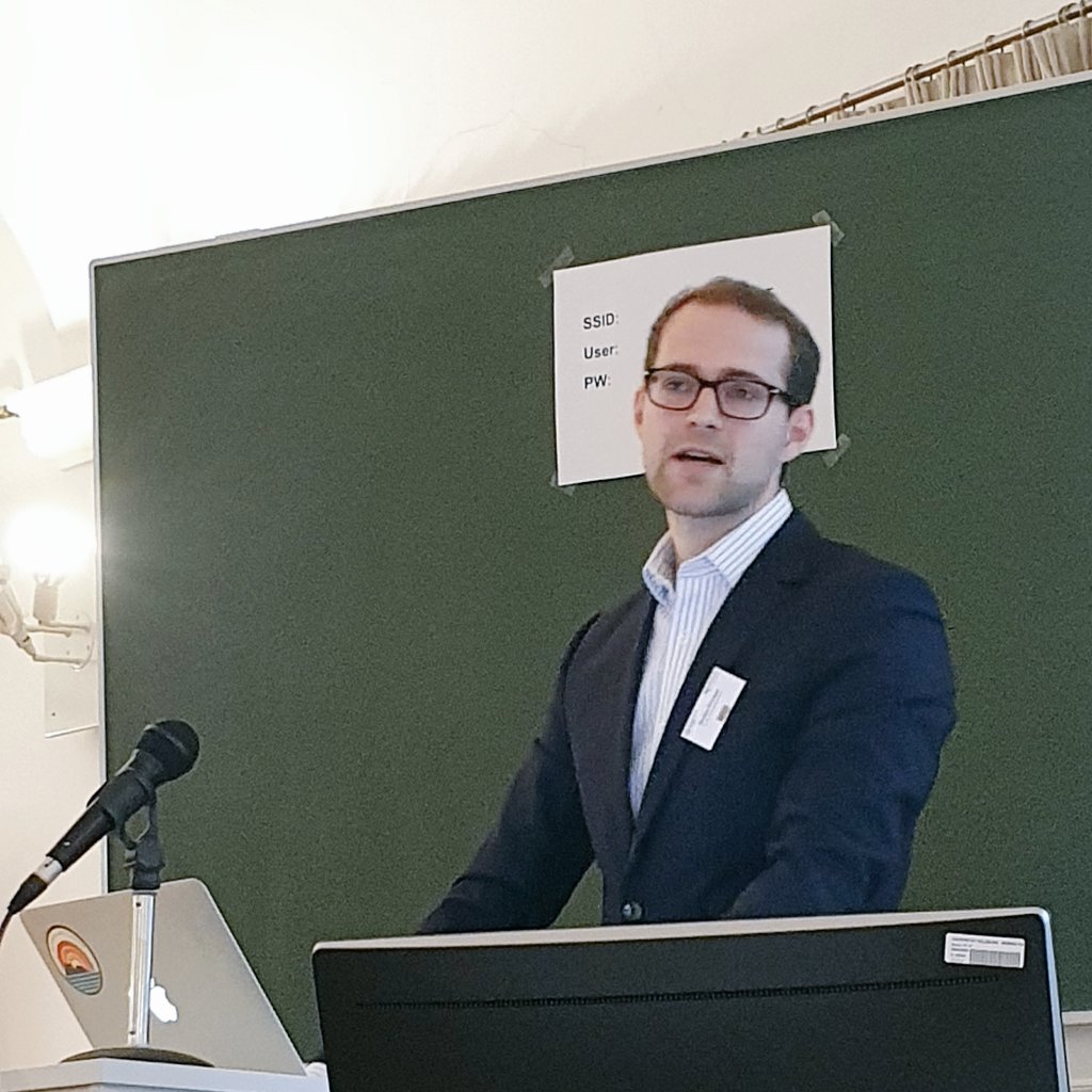 i_speiser's tweet image. Stefan Knotzer betrachtet potentielle Interessenkonflikte zwischen #Datenschutz und Wissenschaft auf dem Gebiet des IoT. #iris2019