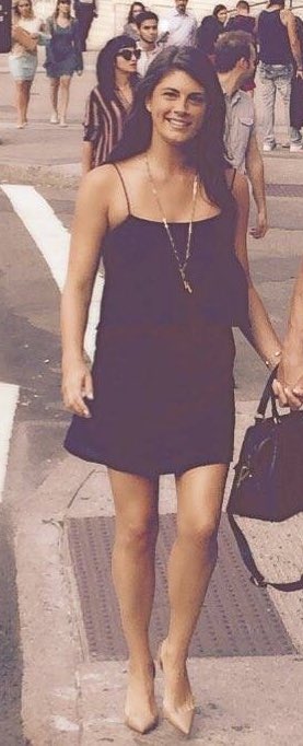 got_heels's tweet photo. #heels #legs #ootd #lbd #gotnudeheels19
#gotheels19 #itheels21 https://t.co/mBYxdwfZ3f