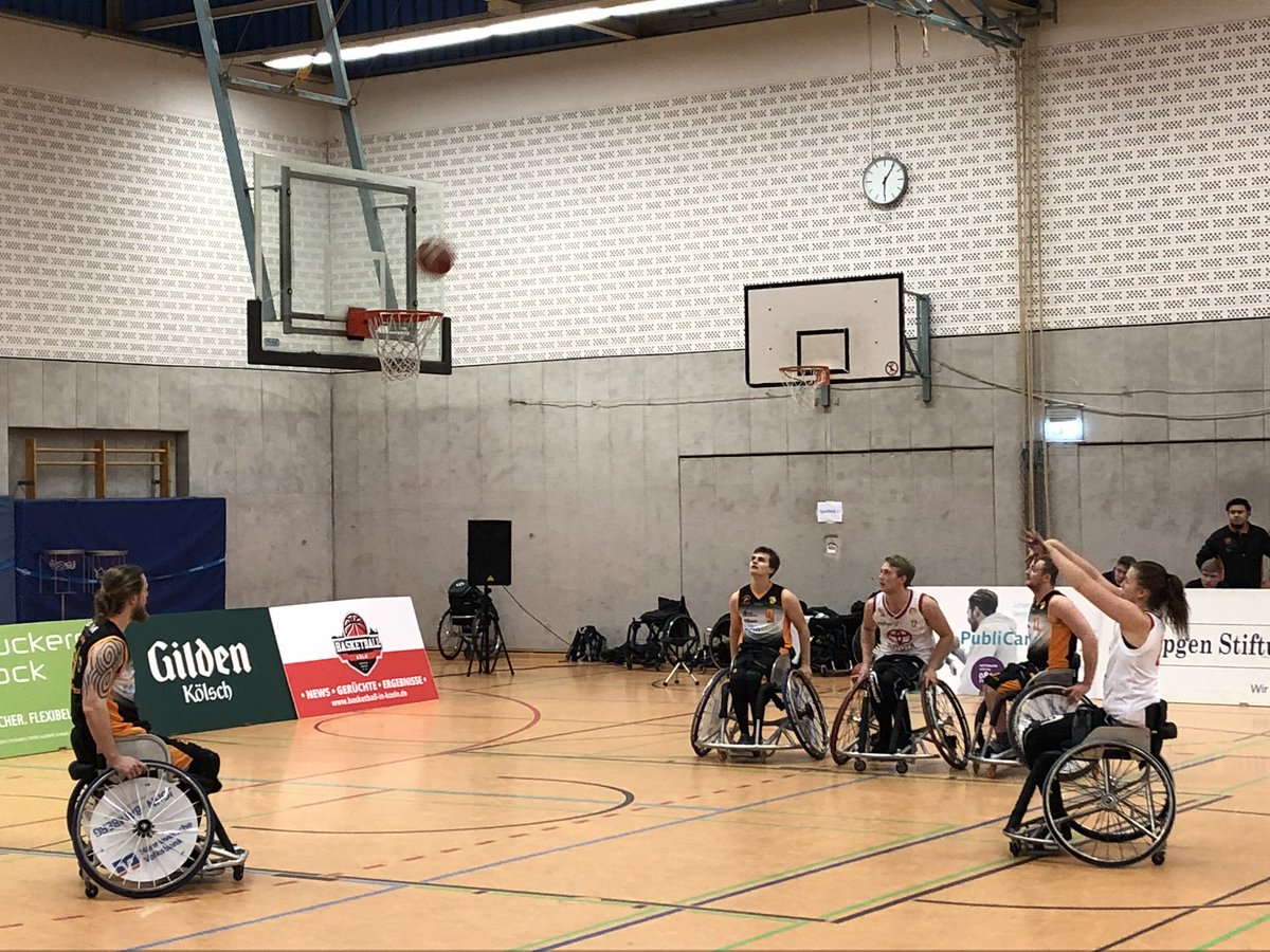 uniper_energy's tweet photo. After V. Erskine's visit to our offices last year, several colleagues discovered @_IWBF's #wheelchair #basketball.
At the game between #Köln 99ers and #Hannover United they could realize how demanding this sport is, and that it fosters #diversity &amp; #inclusion!
Truly inspiring!! https://t.co/OB2bfqBCoZ