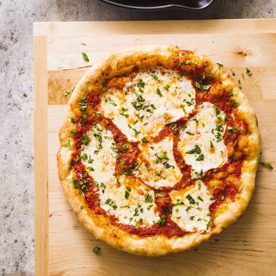 ChewytheSeal's tweet image. Happy #NationalMargaritaDay &amp;amp; living dangerously &amp;amp; ignoring spelling differences

I cast the net wide so #TeamSeal can enjoy a pizza &amp;amp; the best spring flowers

#embracethewaddle #dontdrinkanddrive 

@ackerman_celia @MoreRealLove @gypsea1997 @JillLum1 @Axolotl_2019 @MennoPastorAU