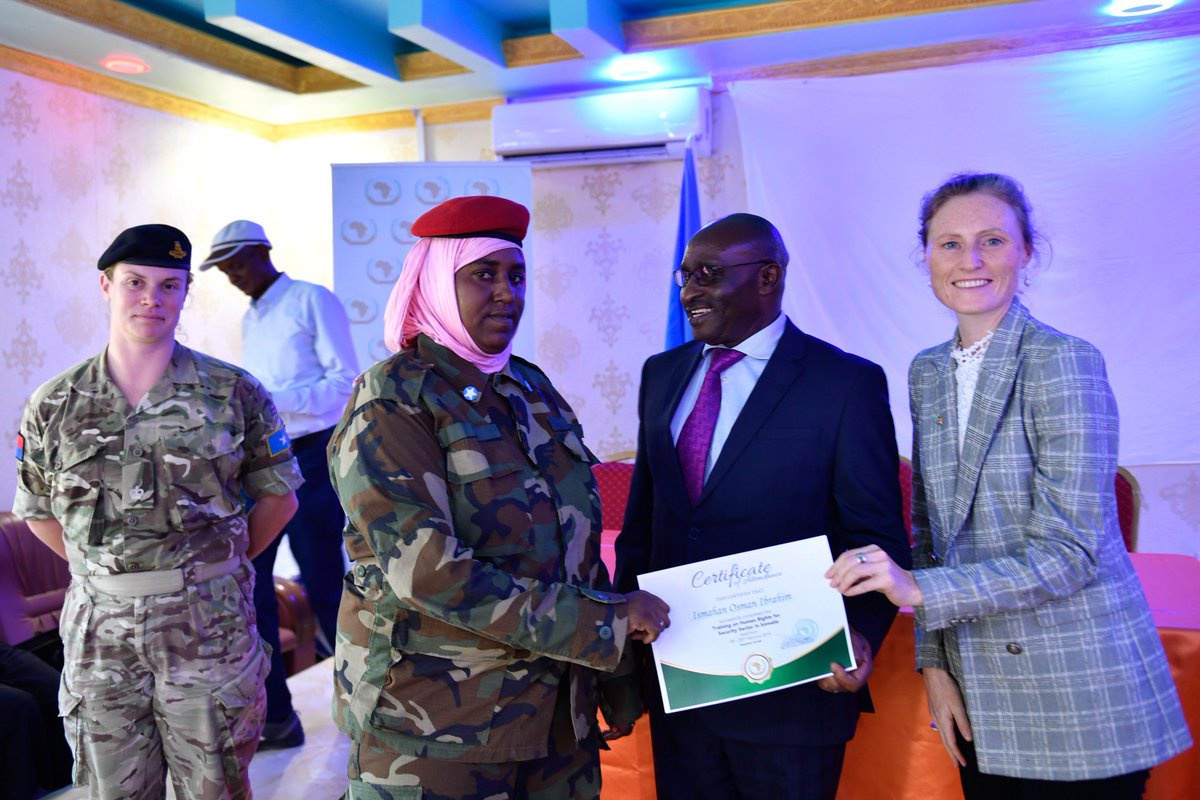 UKinSomalia's tweet photo. Thirty participants from Somali security sector and FGS/ FMS line ministries today concluded a #UK supported 3-day human rights training course. The training is crucial in ensuring compliance of human rights by security forces &amp; encouraging protection of human rights in #Somalia https://t.co/RdVRs7xzlm