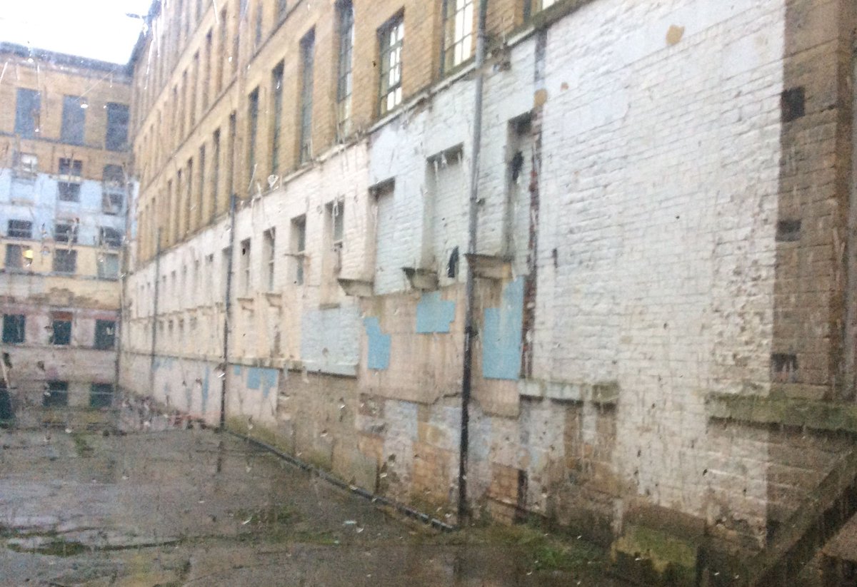 WGLStoneclean's tweet photo. On this job we abrasive cleaned the internal courtyard @SaltsMill The results are incredible. https://t.co/9riDCqnIPZ #Stonecleaningservices #masonryclean #architecture #buildingandconservation #yorkshire #stoneclean #saltaire https://t.co/YBFO69vDL3