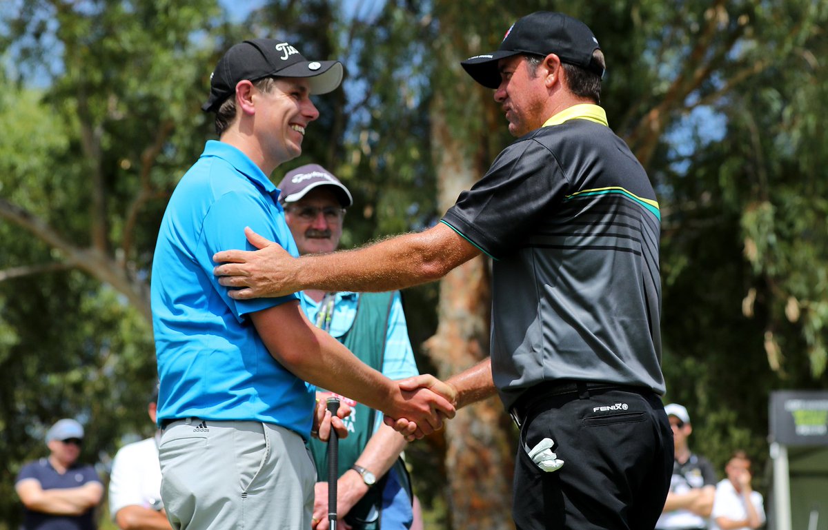scOeeeS's tweet image. Amazing day last week at #WS6Perth for #BeatThePro
Cheers to Cory Crawford &amp;amp; @hendygolf the legend himself in the yellow shoes, for making me feel welcome in the middle of their 3rd round! 🤜🤛
@PGAofAustralia