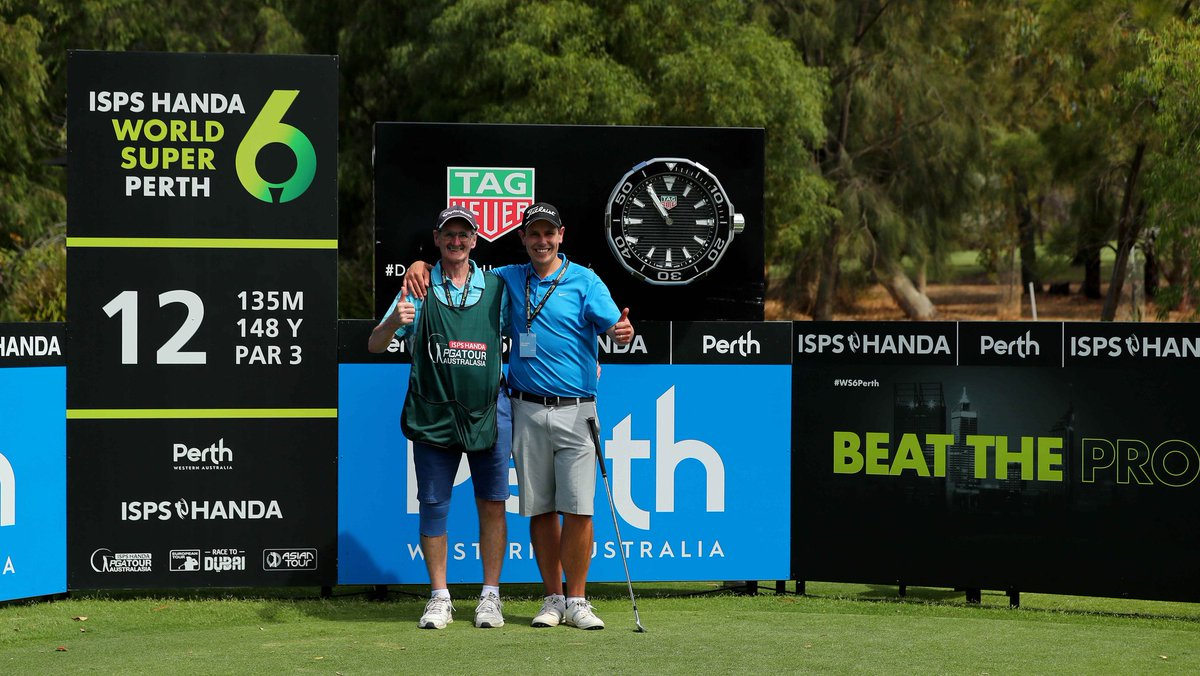 scOeeeS's tweet image. Amazing day last week at #WS6Perth for #BeatThePro
Cheers to Cory Crawford &amp;amp; @hendygolf the legend himself in the yellow shoes, for making me feel welcome in the middle of their 3rd round! 🤜🤛
@PGAofAustralia