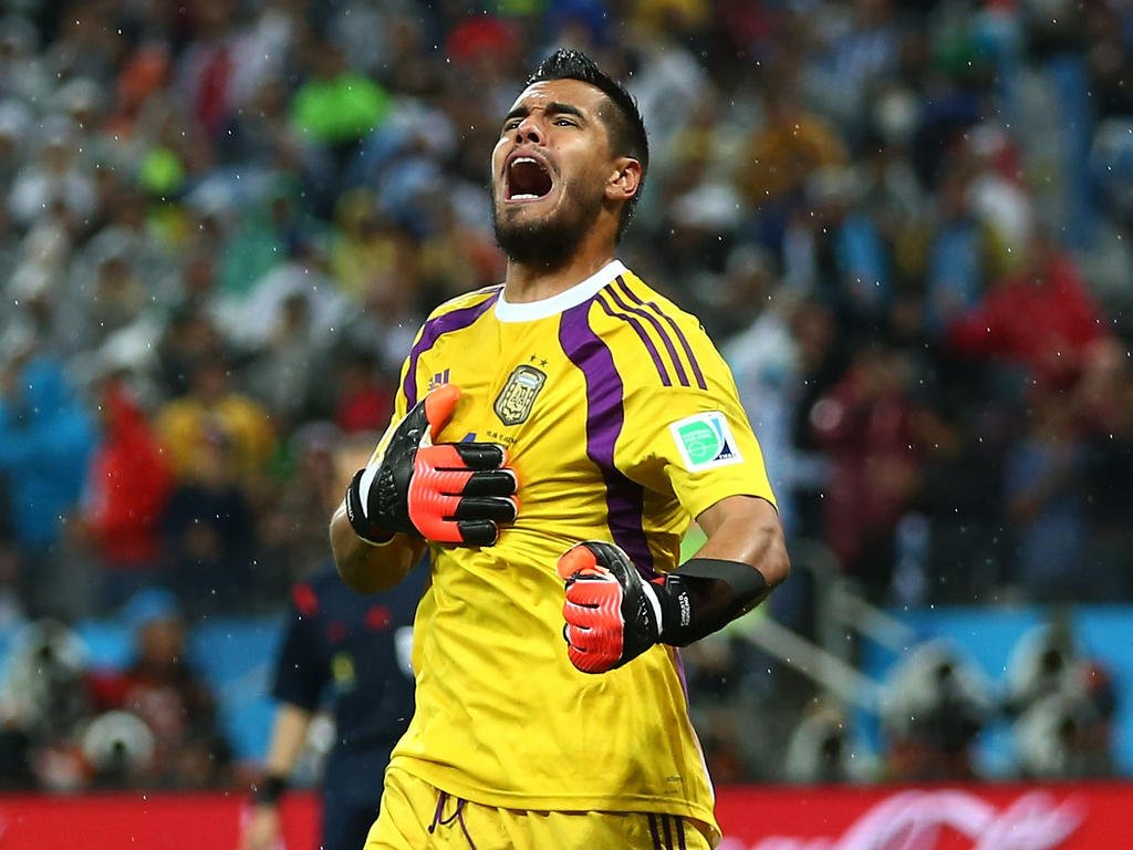 Happy birthday, SERGIO ROMERO  