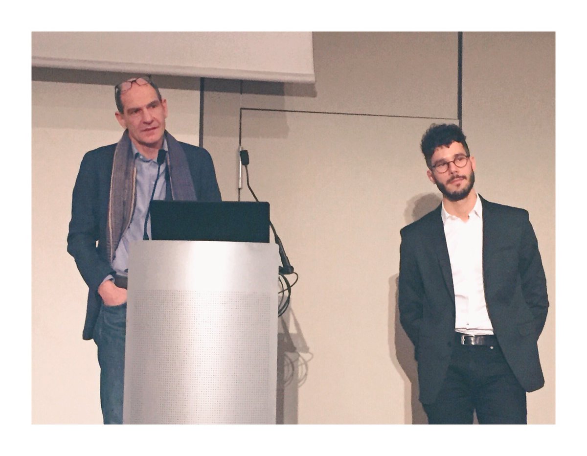 ecoledeconde's tweet photo. « Le #design, c’est une méthode. Nous faisons du design collaboratif pour faire émerger des solutions💡 adaptées. » Patrick Roux de @SaguezPartners intervient également au @SommetduDesign. #ParisDesignSummit #sdp2019 #SommetDuDesignParis #smdd2030 #designdurable https://t.co/Ienh9fEbZz