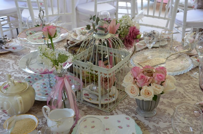 AVINTAGEAFFAIR2's tweet photo. Set up your own high tea at home! We can supply as little or as much as you need.
https://t.co/vaaXK1d1yc
#avintageaffair #homehightea #vintagehiring #highteapackage https://t.co/MdbrDrrpuh