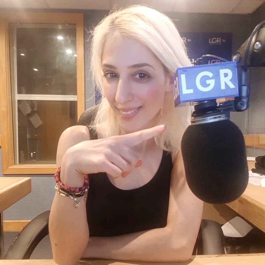 Join the wonderful <a href="/KatNeocleous/">Kat Neocleous</a> live on air right now! 🎵 Tune in on 103.3FM, via our website or download our free app 📲