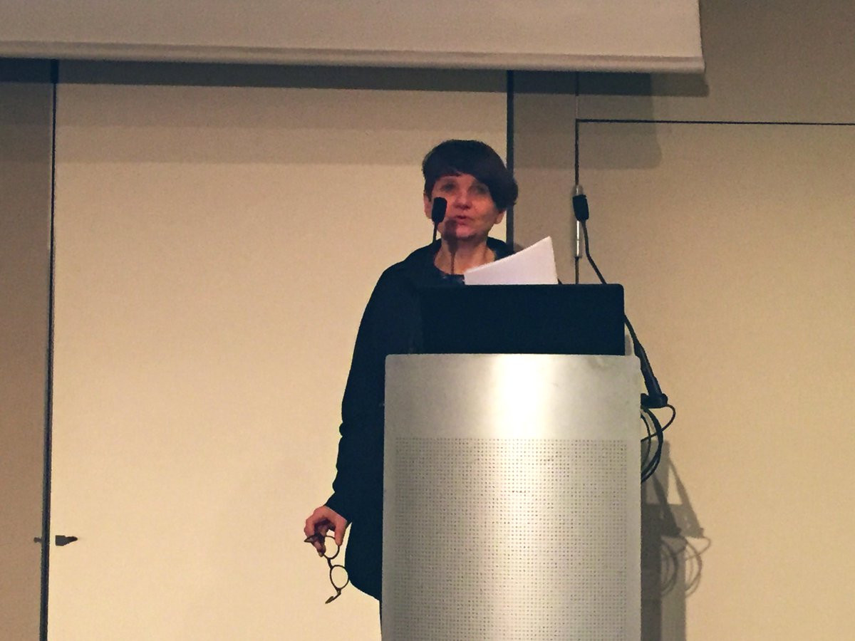 ecoledeconde's tweet photo. « Il faut avoir le goût de l’autre quand on est designer. » Dominique Beccaria, Directrice générale de l’Ecole de Condé. #ParisDesignSummit #sdp2019 #SommetDuDesignParis #smdd2030 #designdurable #design https://t.co/rmqMxq25Ld