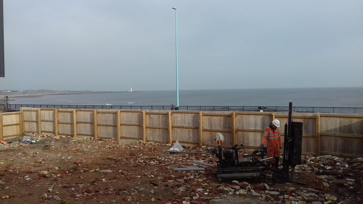 Another #brownfield site being redeveloped in North Tyneside. We're doing mini rig work to take environmental samples and provide Geotechnical input.

#seaview #siteworks #windowsampler