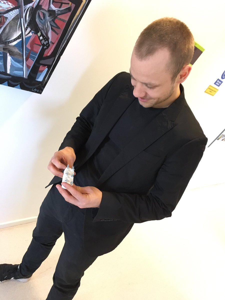 NZbioinno's tweet photo. Engaging with #startups is rewarding &amp; easy - day after #pitch perfect at @REBBLS event Jeppe Mouritsen gets a #3DPrint for next prototype experiment #openscad #openscience https://t.co/BtMF9S5gOR