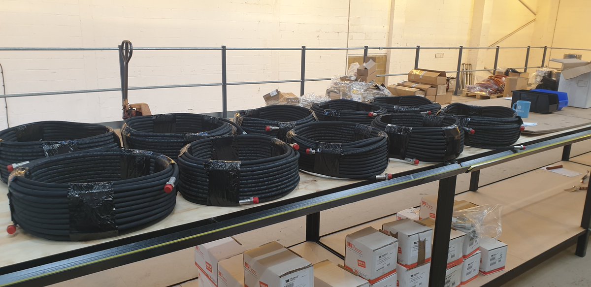 EHH_RossR's tweet photo. In early this morning helping the boys to get orders out of the door! 
Give me a shout to find out more about our hose kits. 
ross@easternhose.co.uk https://t.co/bDquqwybJA