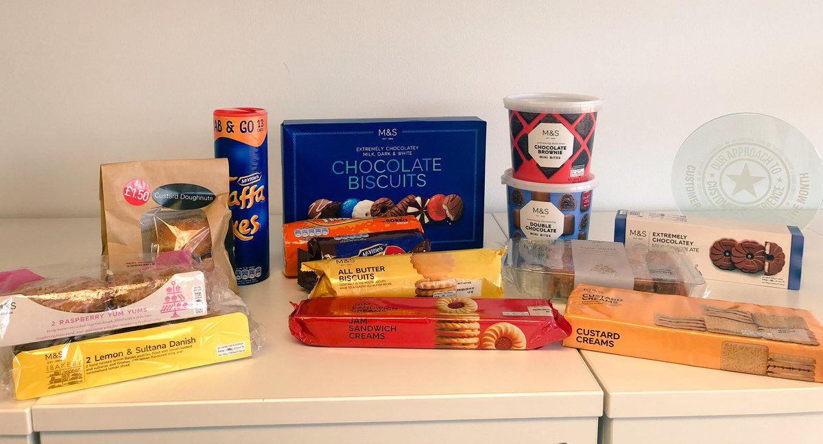 We have the lovely @SpencerGale from <a href="/MagellanHL/">Magellan Homeloans</a> in today! Thank you for the treats!! Any enquires? Call us NOW! 01277 500 900 option 1 option 1