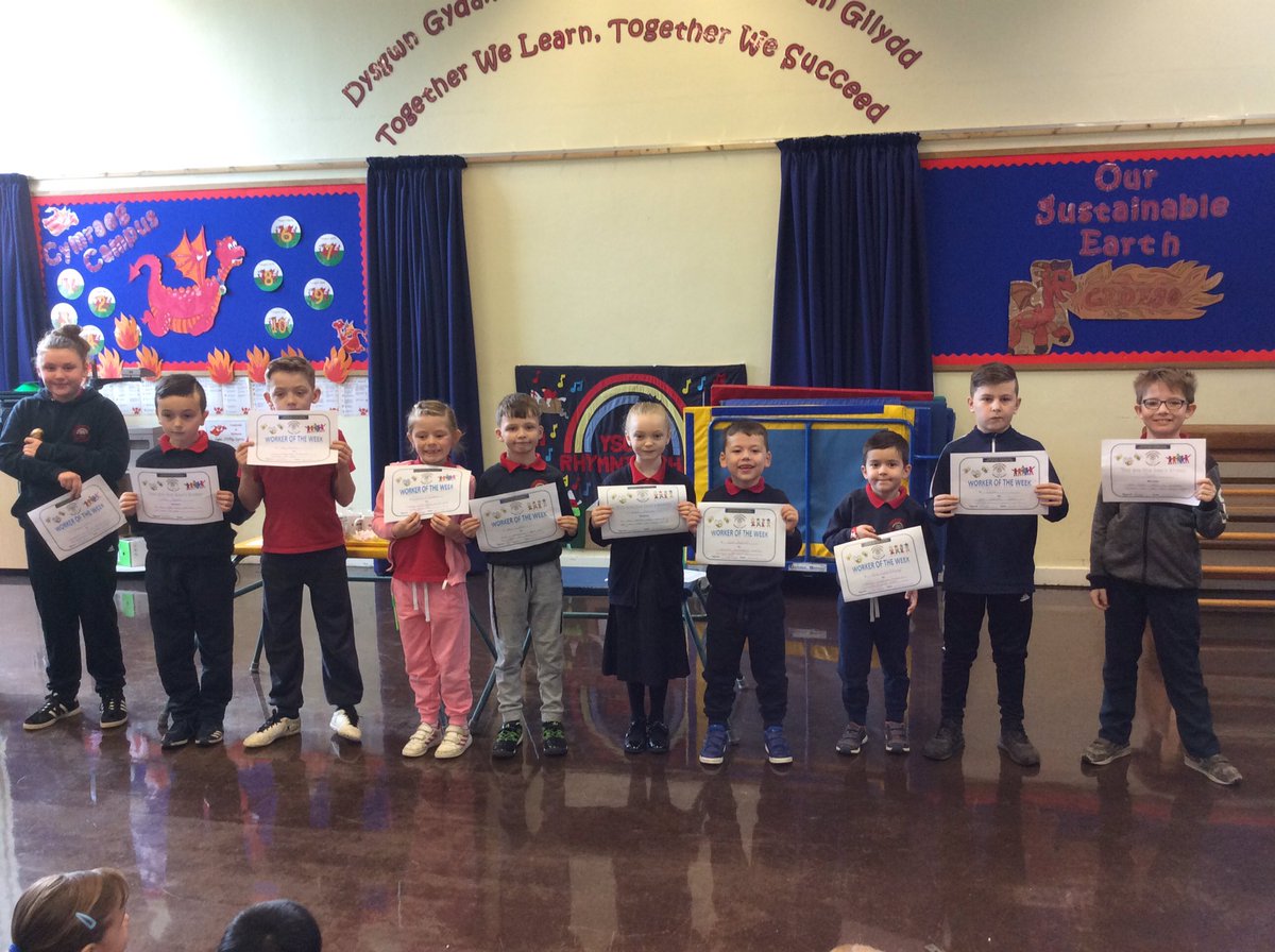 Dosbarth Ebwy yr3 (@ebwyyr3) on Twitter photo <a href="/UpperRhymney/">Upper Rhymney</a> Well done to all our Workers of the Week and Bees Knees certificate winners! 👏🏻😀 <a href="/UpperRhymney/">Upper Rhymney</a> Well done to all our Workers of the Week and Bees Knees certificate winners! 👏🏻😀