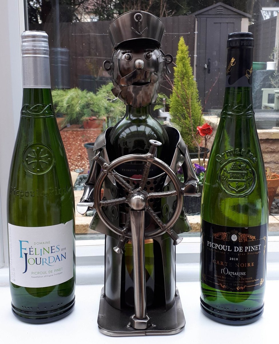 I really enjoyed being part of last night's  #ukwinehour focusing on #picpouldepinet - tweets and photos are all in my latest blog post 

aimetus.blogspot.com/2019/02/uk-win…