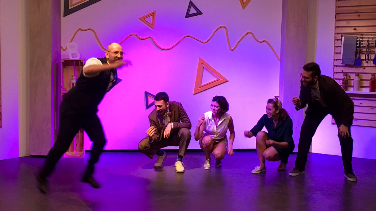 CONCURS 🕺 | Aparta els mobles del menjador i posa't sabates 👞 còmodes que ha arribat el moment de converir-te en el rei 👑 de la pista amb ⁦<a href="/swingmaniacs/">Swing Maniacs Barcelona</a>⁩