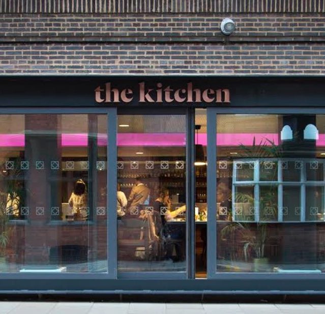 CH1HungerGames's tweet photo. SPICE IT UP! @thekitchenstoryhouse is giving 20% off food when spending £10 or more! #yournewlocal #chester #cheshire #discovercheshire #discoverchester #voucher #foodie #urbanjungle @StoryhouseLive https://t.co/F5WIl2UjtL