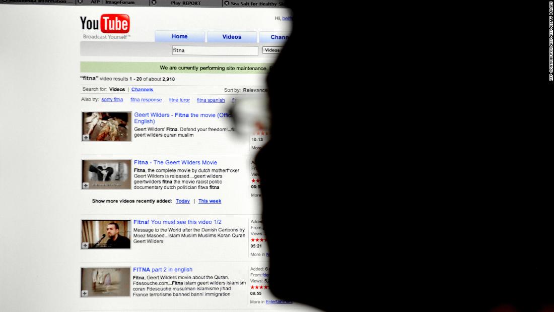 SQL_USA's tweet image. Brands pull YouTube ads over child abuse fears: YouTube said it has taken aggressive action after a video creator accused the platform of aiding pedophiles in finding clips of young girls. The statement comes as major companies, including AT&amp;amp;T, Nestle… tw.eet.link/QzRhHj