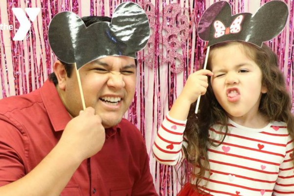 #kids Sweetheart Dance TOMORROW  <a href="/MissionValleyY/">Mission Valley YMCA</a> socialrugrats.com/event/Sweethea…