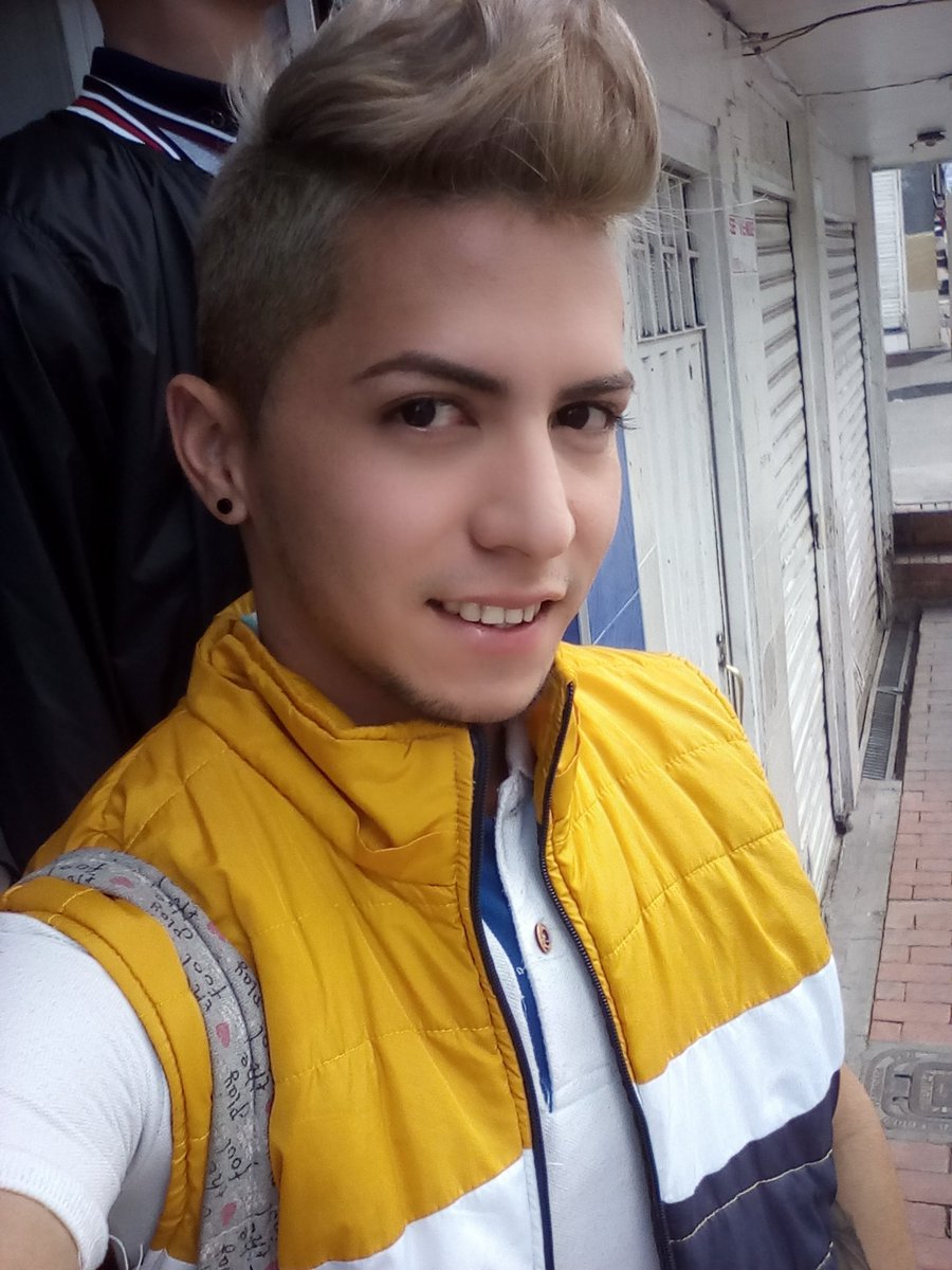 Edilbermartine2's tweet photo. #bogota https://t.co/1hClq9saOW