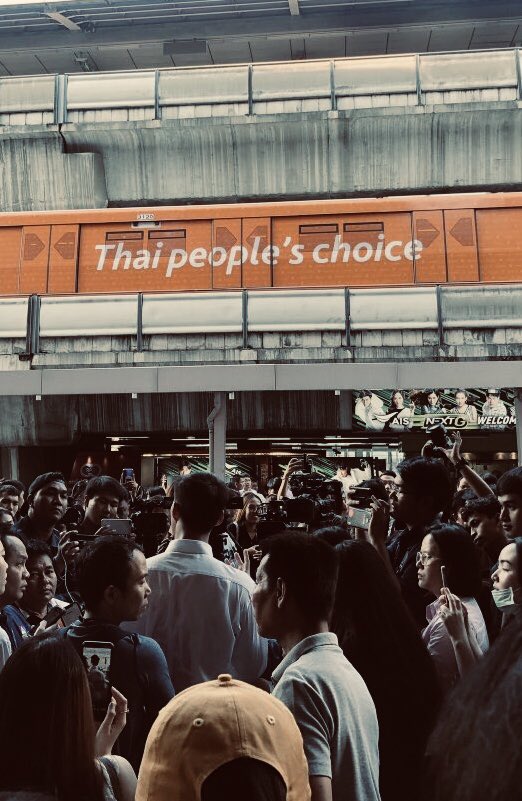 EakapatC's tweet photo. #savethanatorn https://t.co/UrT54ehPFa