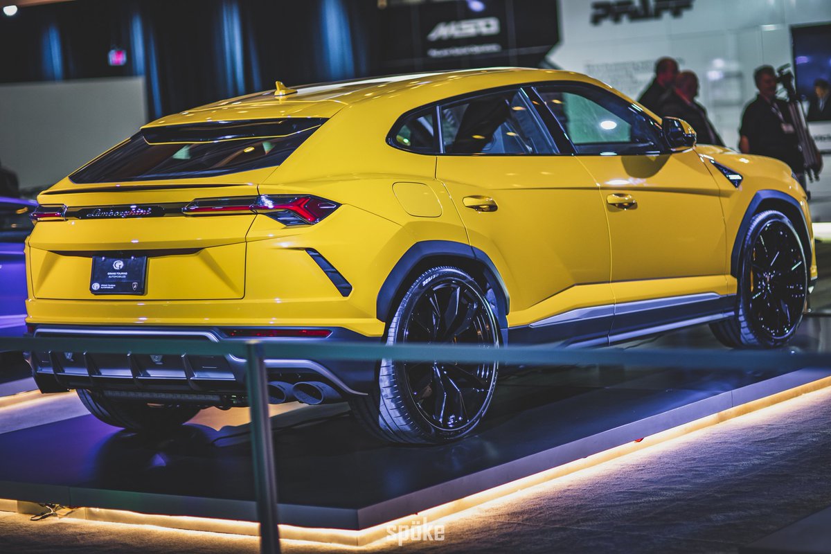 spokephotos's tweet photo. - Urus -
_
#lamborgini_empire #Lamborghinistyle #lambogram #lambolife #lambohub #bluejays #fridaymood #LamboLifeStyle @lamborghini @lamborghinimiami @lamborghini_toronto @lambolifestyle @dreamexotics @carswithoutlimits @vipwhips #cias2019 https://t.co/o3ulVmzNtt