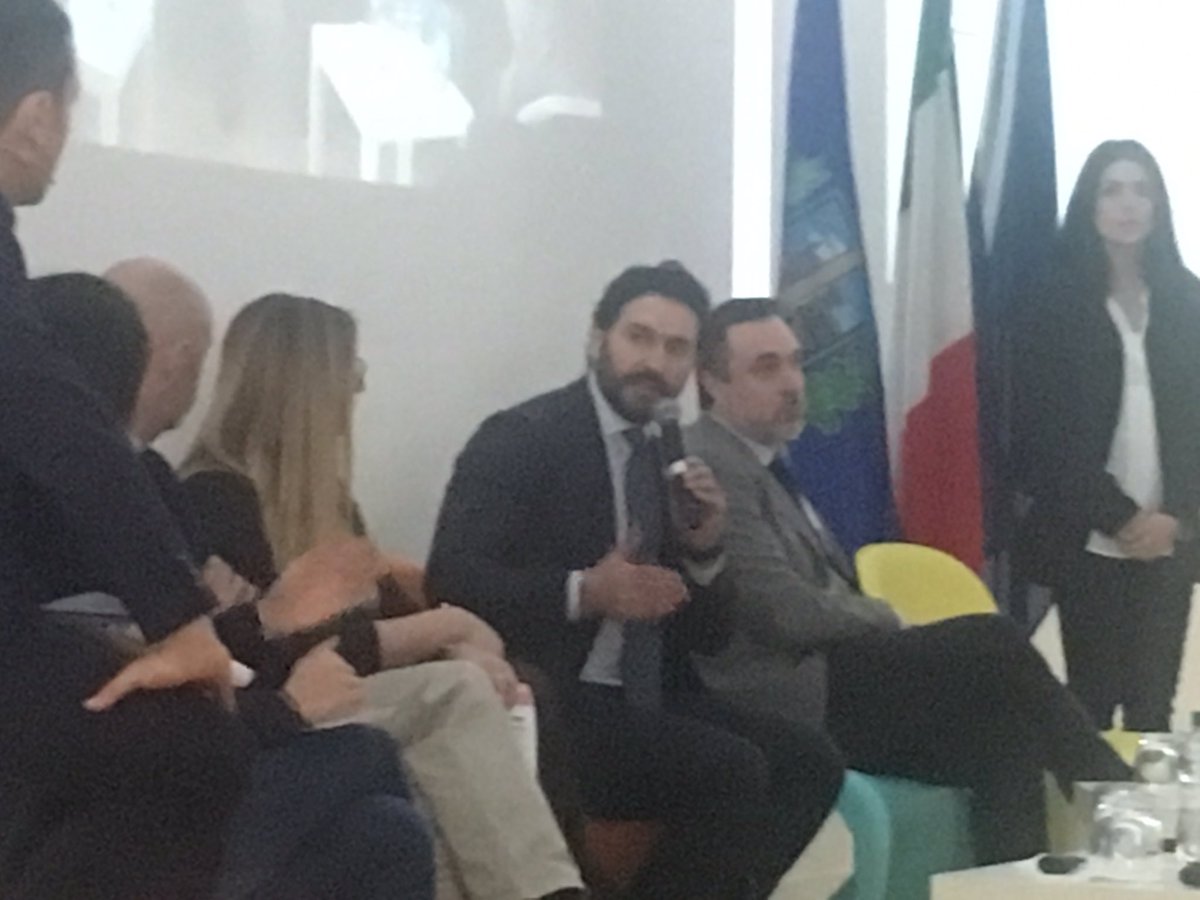 carmela_gallo's tweet photo. #Humanfachtory #pescara @AdeccoGroupITA #Employment @manlio_ciralli https://t.co/TI9wA8Sx4u