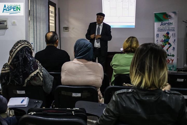 Aspein31's tweet photo. Tenue de l’atelier, "ANALYSER ET EVALUER SON MODÈLE D'AFFAIRES",le 21/02/2019 au siège de la Pépinière d'Entreprises d'Oran.L'appropriation des outils par les entrepreneurs présents, a permit le re-questionnement des business model.
#ASPEIN #PÉPINIÈRE D'#ENTREPRISES #FORMATION https://t.co/PgO7zVH6TE