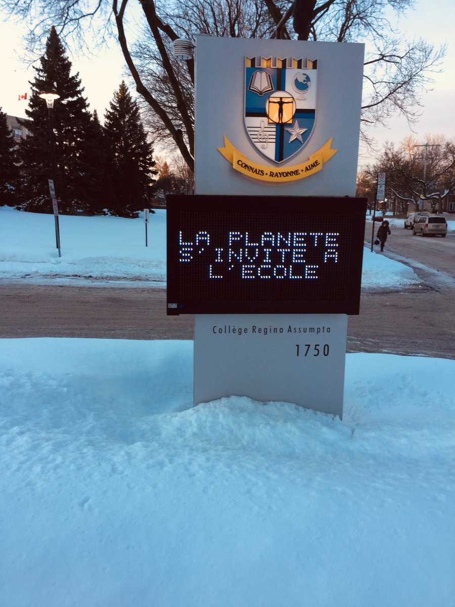 MartDubr's tweet photo. #planeteecole #planete #planetesinvitealecole #pacteecole #environnement @greenpeaceQC @GP_Paris @AssnatQc C'est ici, pour un ailleurs meilleur; c'est maintenant, pour un demain plus vert. @EcoleQuebec https://t.co/Qm8RB5I4Zu