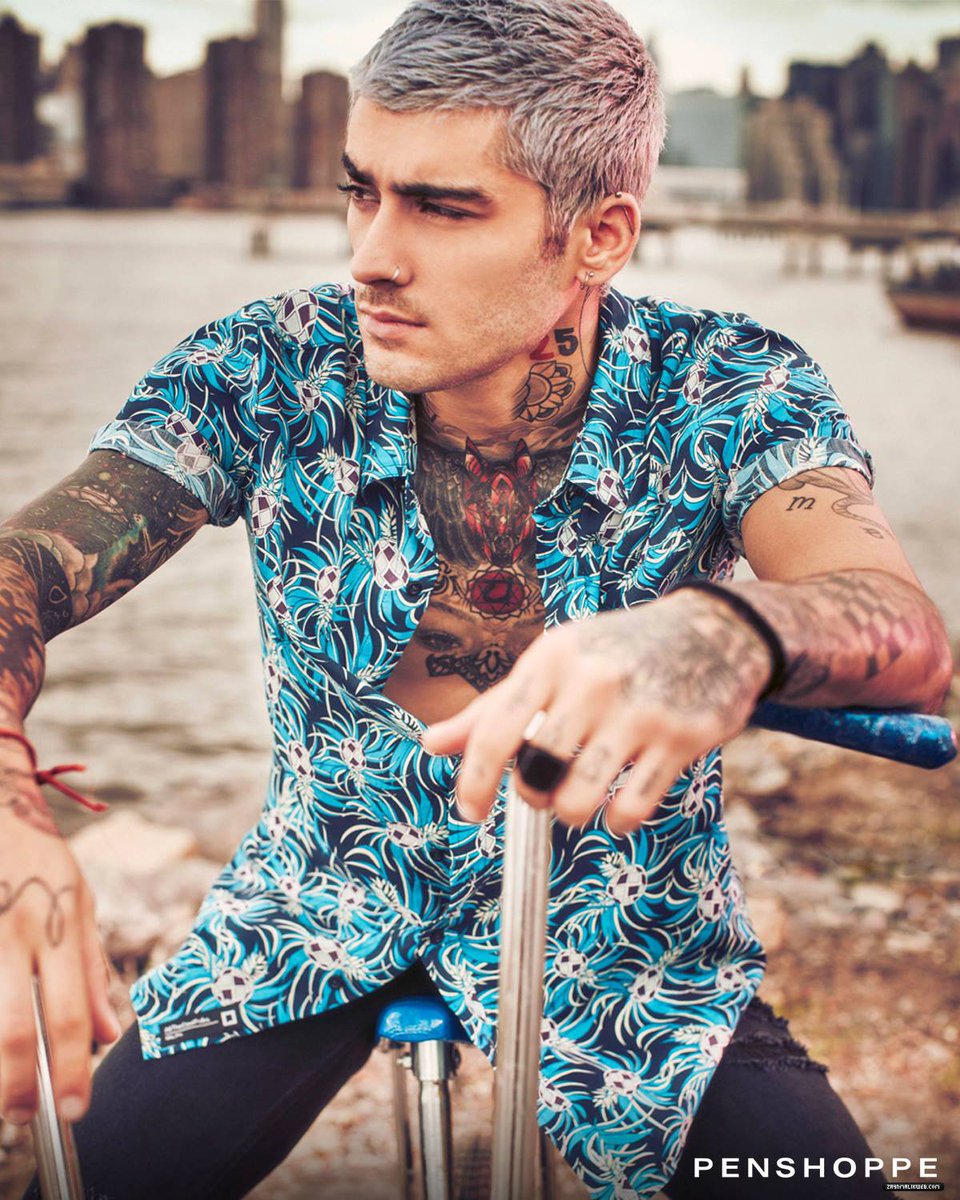 wiickedZayn's tweet photo. @Yrrah_styles94 @zaynmalik @daniaal_m @inZAYN RT &amp; REPLY: #MeMyselfAndI #iHeartAwards #BestCoverSong https://t.co/SEkCPHnZL1