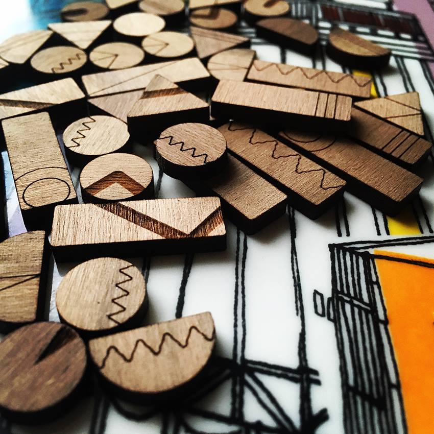 DesignBySource's tweet image. Making new shapes for walnut stud earrings today

#lasercutting #walnut #jewellery #jewellerydesign #earrings #studs #design #newshapes #themakerydunbar #madeinscotland