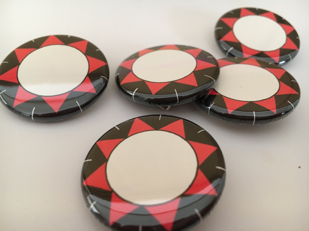 ブログを更新しました■コミティアお疲れ様でした!の、ご挨拶!|依澄れい|pixivFANBOX https://t.co/C6LH5cYA0C 