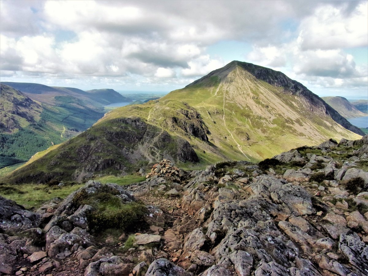 StanLeigh18's tweet photo. Back to it! - after a few days off with my grandchildren, I'm back with my alphabetic #Lakeland journey viewing #Wainwright fells  
#HighCrag &amp; #Seat - #HighHartsopDodd #HighPikeCalbeck #HighPikeScandale
@glocky9 @keswickbootco @Wainwright_Pub https://t.co/TxHkNlV0gJ