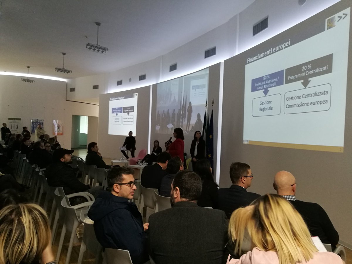 AgsvilCHPE's tweet photo. Finanziamenti europei diretti e indiretti a supporto delle #micro #piccole e #medie #imprese #HumanFaCHtory @EU_H2020 @H2020SME #COSME @EUErasmusPlus @EU_Commission @EU_EASME @EEN_Italia #ricerca e #innovazione @AgsvilCHPE #EENCanHelp https://t.co/DTtYv2JEkE