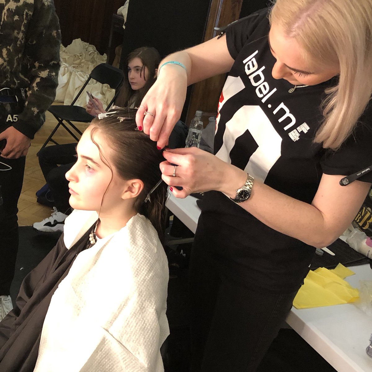 BrandonMayHair's tweet photo. #lfw wet look for the @JaynePierson show last week. Loved being a part of the @labelmUK #sessionteam #brandonmayhair https://t.co/zqBe8v6H7H