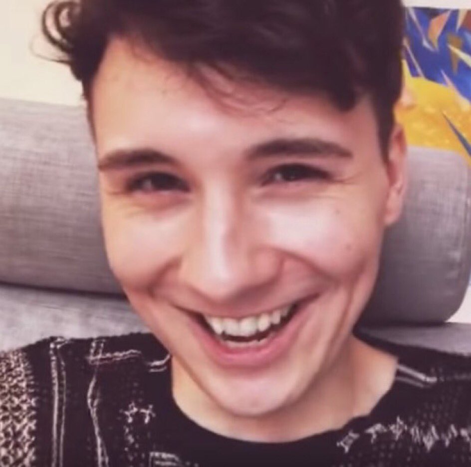 IomIdan's tweet photo. dan is the most softest person i’ve seen in my whole entire life https://t.co/Ndlea9psdY