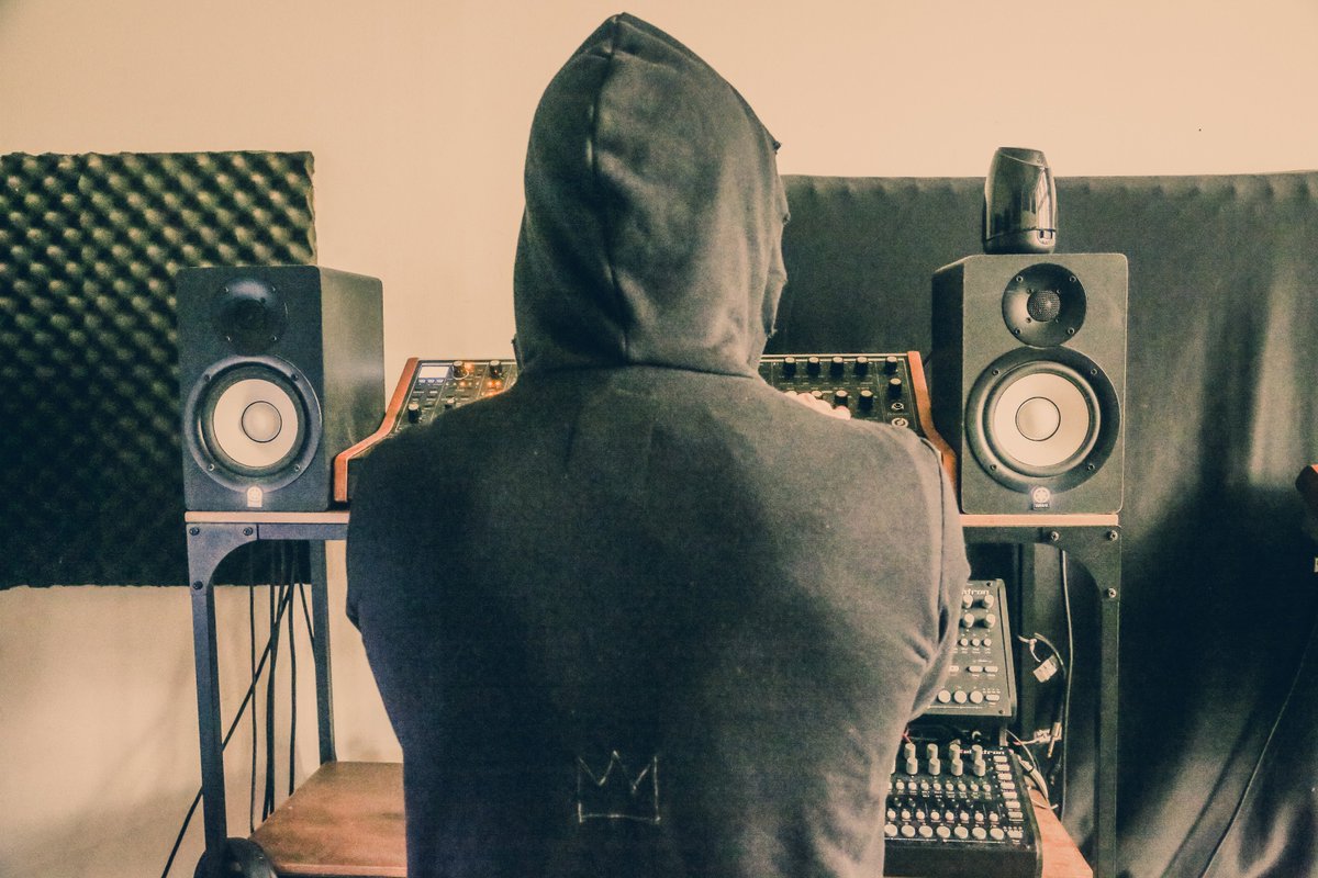lowkikbeatz's tweet photo. https://t.co/wr7GWIKCVw