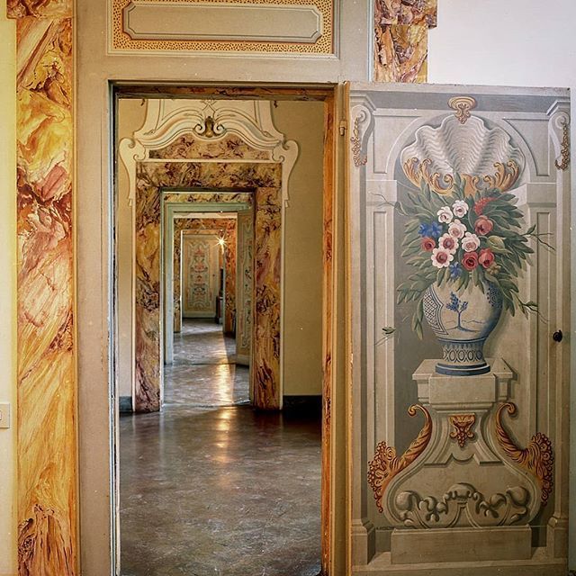 🏰 FUGA DAL CASTELLO: Una porta da aprire, una chiave da trovare. Nella stanza enigmi ed indizi inaspettati vi attendono.
La logica e lo spirito di squadra saranno i vostri migliori alleati per raggiungere l’obiettivo finale: aprire la porta in tempo.… ift.tt/2EoiTrL