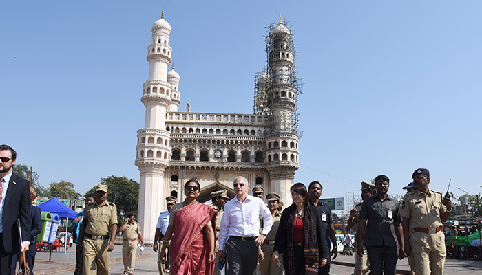 Director_DHT's tweet photo. It was a pleasure for us to host the US Ambassador to India, Mr.Kenneth Ian Juster, during his visit to Charminar and Mecca Masjid, in Hyderabad on February 21st, 2019. #HeritageTelangana #Charminar #USAmbassadortoIndia #MeccaMasjid @USAmbIndia @USCGHyderabad @USAndIndia https://t.co/CcKO1Q1Oec