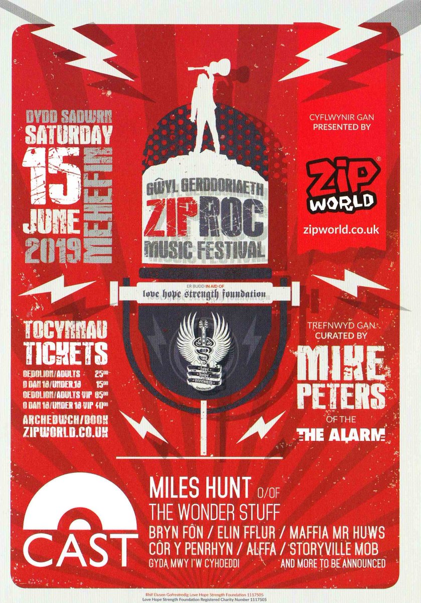 Jjkrazy's tweet photo. #keeptheflamesofhopealive 🎶 Congratulations to my local MP.. 'MBE' 💖 Love+Hope=Strength 🎧 'The story never stops' @LHSF @LHSUK @DKMS_uk @DKMS_us #zipworldrocks @ZipWorldUK 💋 #thechanthasjustbegun @thealarm @julespeters @camojacketfilm #oneman #onewoman #oneguitar #oneband x https://t.co/WF8i6Tjl0A